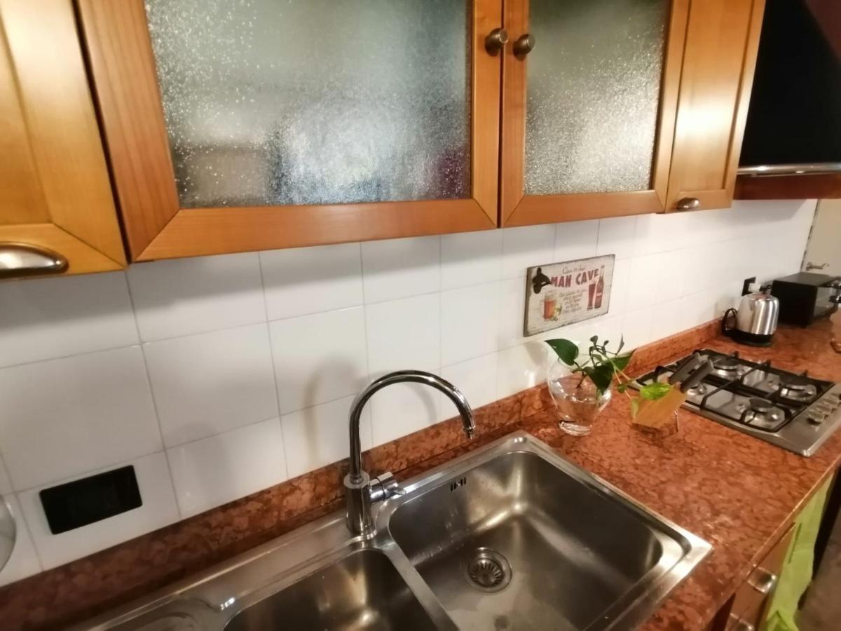 E' Zarellare 2.0 Lägenhet Neapel Exteriör bild